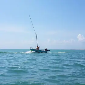 Fiscalização em Cabo Frio apreende seis redes de pesca irregular na Lagoa de Araruama