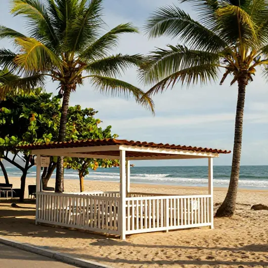 Kiosque Das Meninas: Sabor e Tradição à Beira da Praia