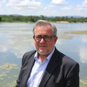 Prefeito Fábio do Pastel leva demandas da Lagoa de Araruama à Secretaria de Estado do Ambiente e Sustentabilidade